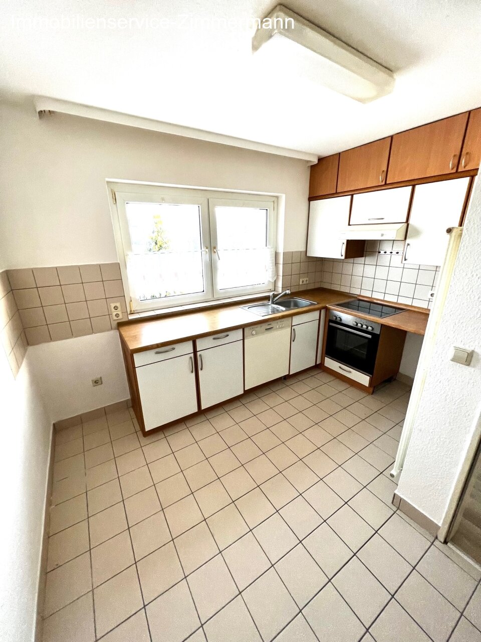 2-Zimmer-Wohnung mit Balkon mitten in Achern zu verkaufen