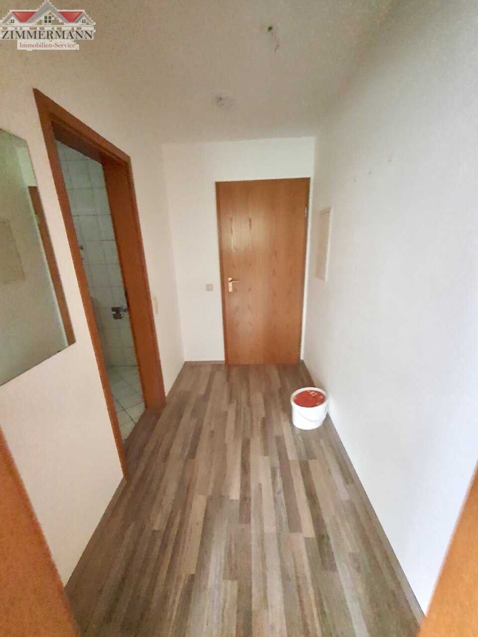 Schöne 2-Zimmer-Wohnung mit Terrasse zu verkaufen