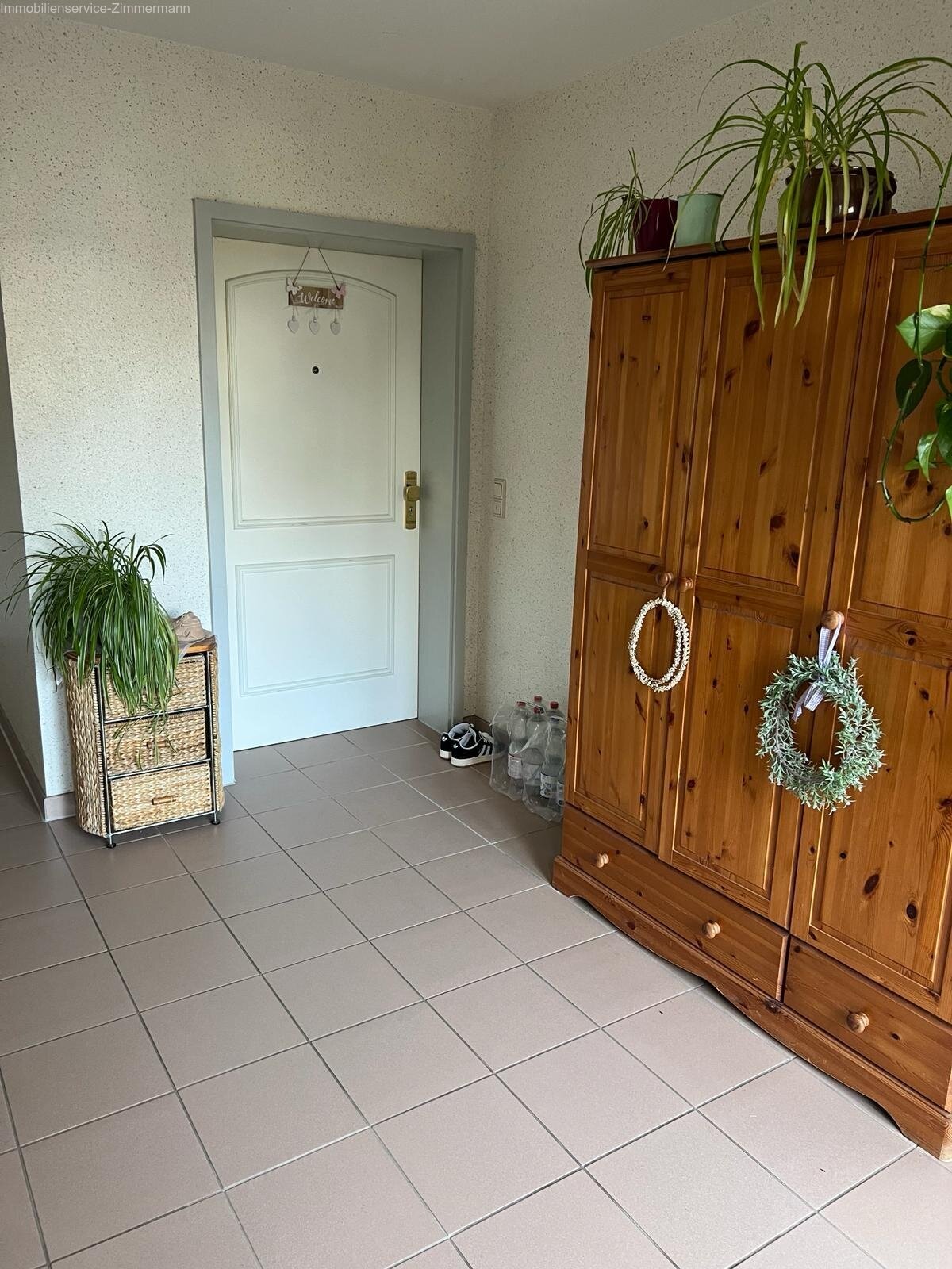 Kapitalanlage: 3-Zimmer-Wohnung mit 2 Terrassen in absolut ruhiger Lage zu verkaufen