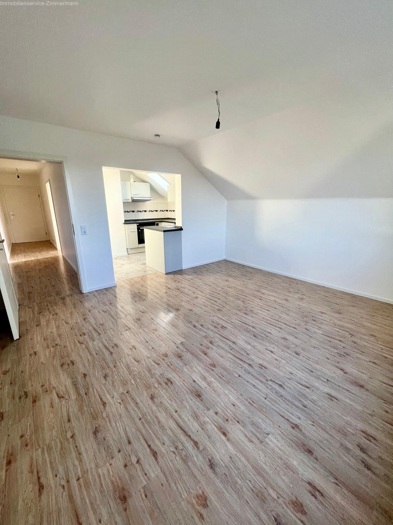 Neu sanierte 3-Zimmer-Wohnung in Sasbachried