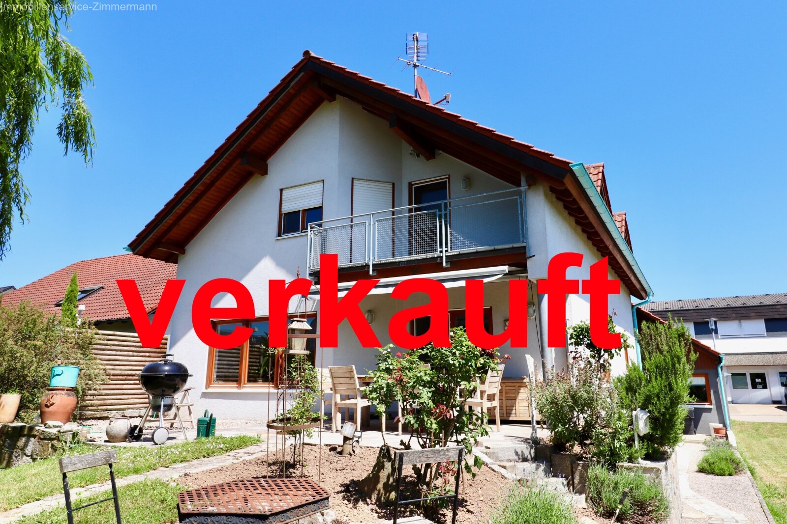 Einfamilienhaus mit großem Grundstück in ruhiger Lage zu verkaufen
