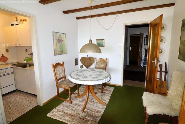 Herrliche 2-Zimmer-Wohnung mit Loggia mit Süd-Ausrichtung  zu verkaufen