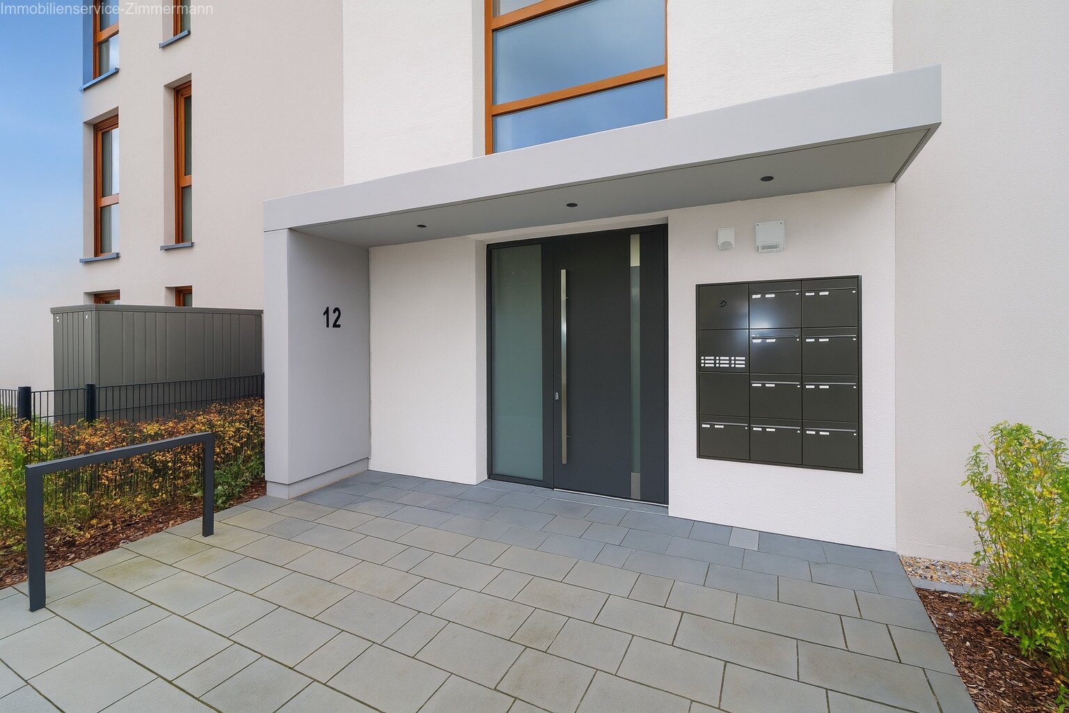 Neue moderne 2 Zimmer-Wohnung mit Balkon und TG Stellplatz zu verkaufen