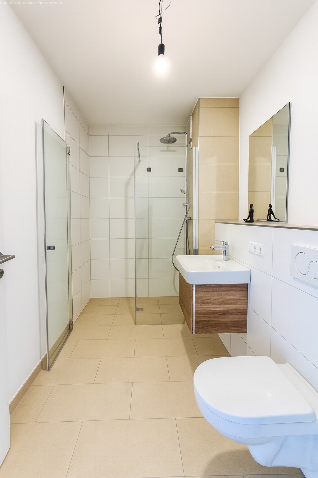 Neue moderne 2 Zimmer-Wohnung mit Balkon und TG Stellplatz zu verkaufen