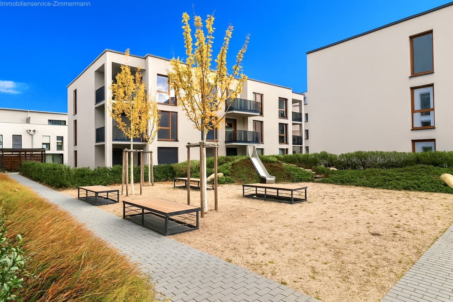 Neue moderne 2 Zimmer-Wohnung mit Balkon und TG Stellplatz zu verkaufen