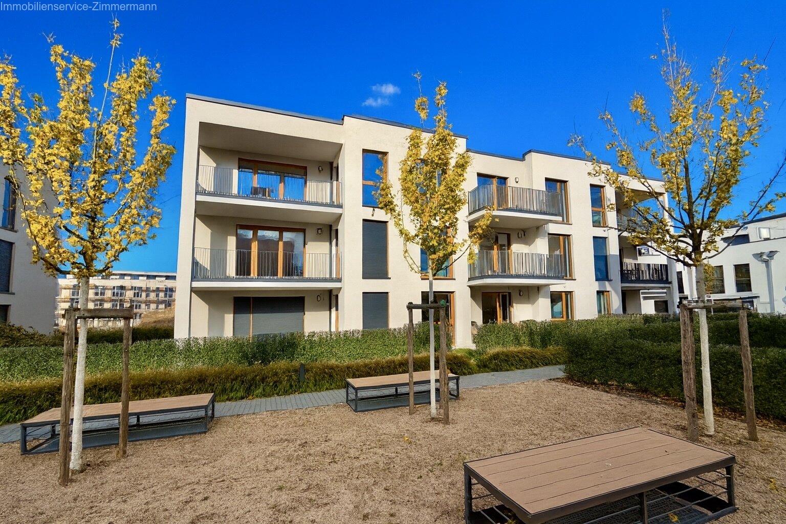 Neue moderne 2 Zimmer-Wohnung mit Balkon und TG Stellplatz zu verkaufen