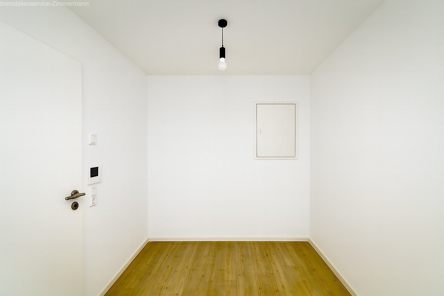 Neue moderne 2 Zimmer-Wohnung mit Balkon und TG Stellplatz zu verkaufen