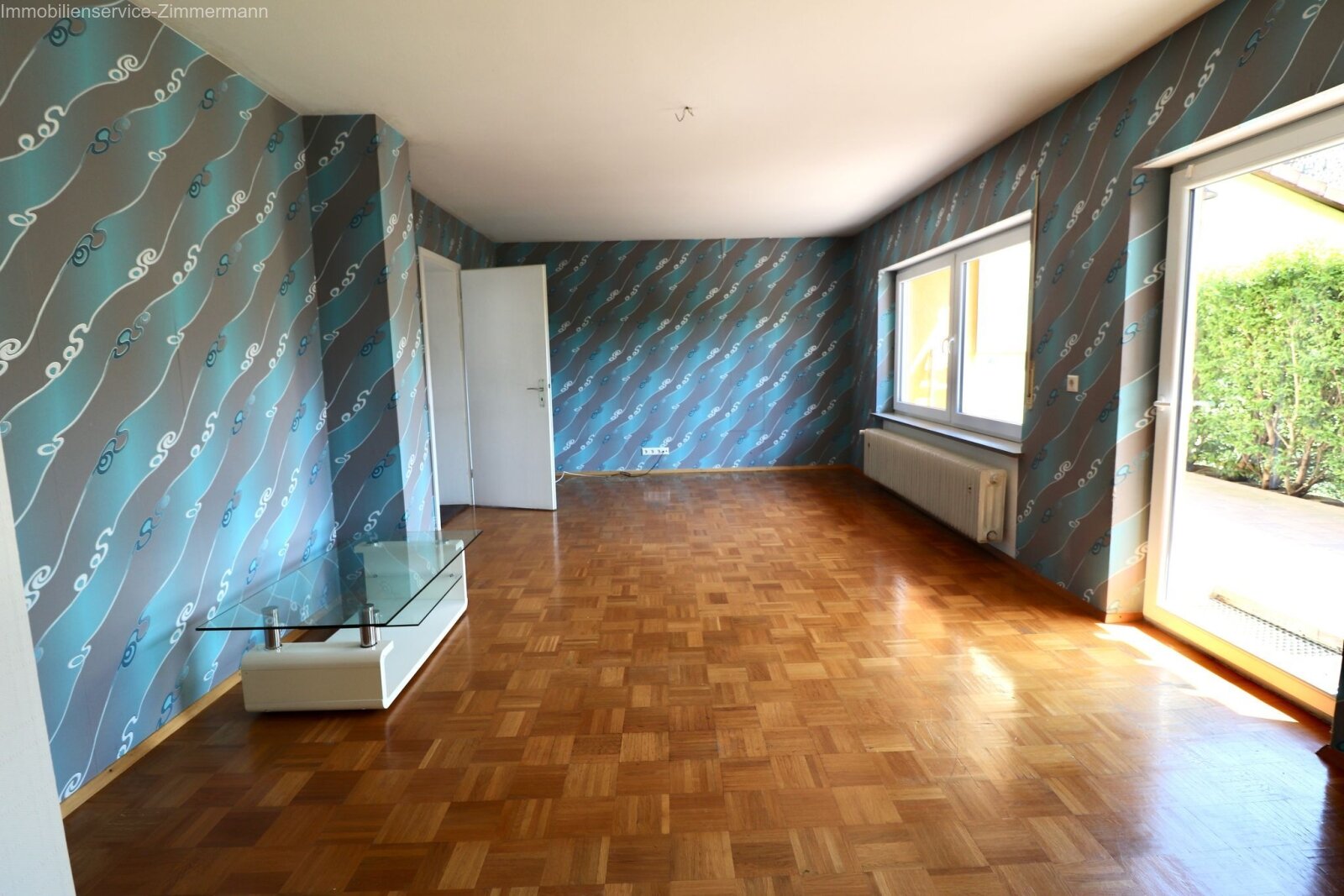 Traumhaftes Einfamilienhaus mit Doppelgarage und herrlichem Garten in ruhiger Lage von Achern 