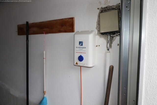 Freistehendes EFH in ruhiger Lage und Ausbau-Potential zu verkaufen. 