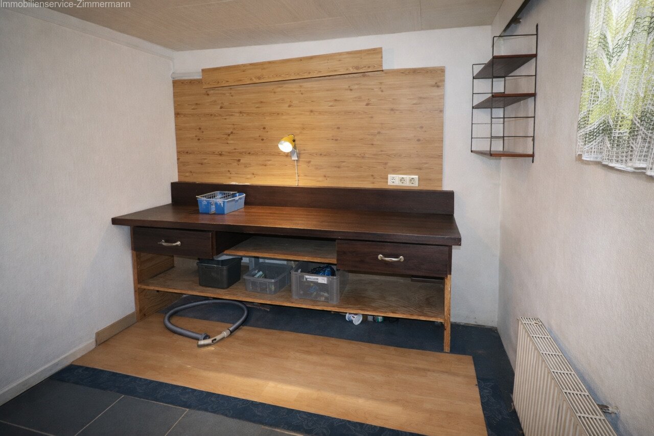 Einfamilienhaus mit Garage und schönem Garten in Kehl zu verkaufen