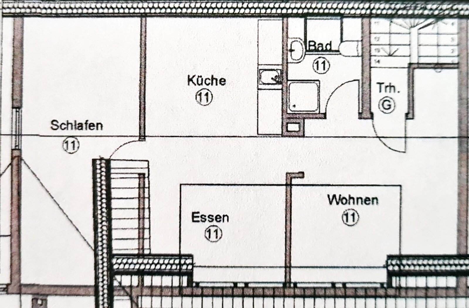 Sanierte 2-Zimmer-DG-Wohnung im Fachwerkhaus mit EBK & Parkett