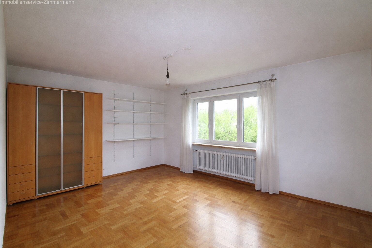 Lichtdurchflutete 3,5 Zimmer-Wohnung in zentraler Lage von Achern