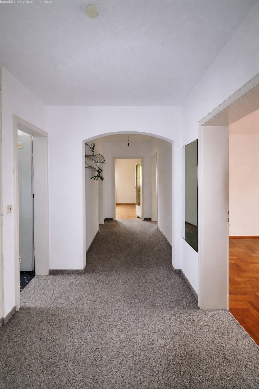 Lichtdurchflutete 3,5 Zimmer-Wohnung in zentraler Lage von Achern