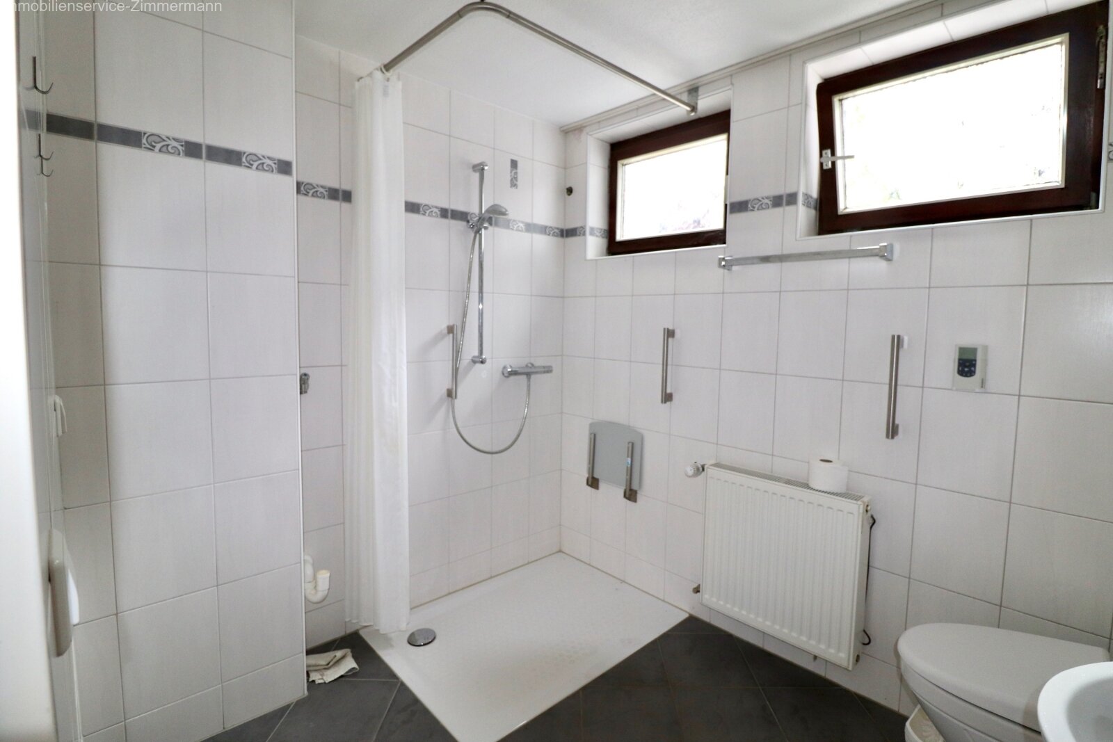 Sanierungsbedürftiges Wohnhaus mit großem Potential in herrlicher Waldrandlage von Seebach zu verkaufen.