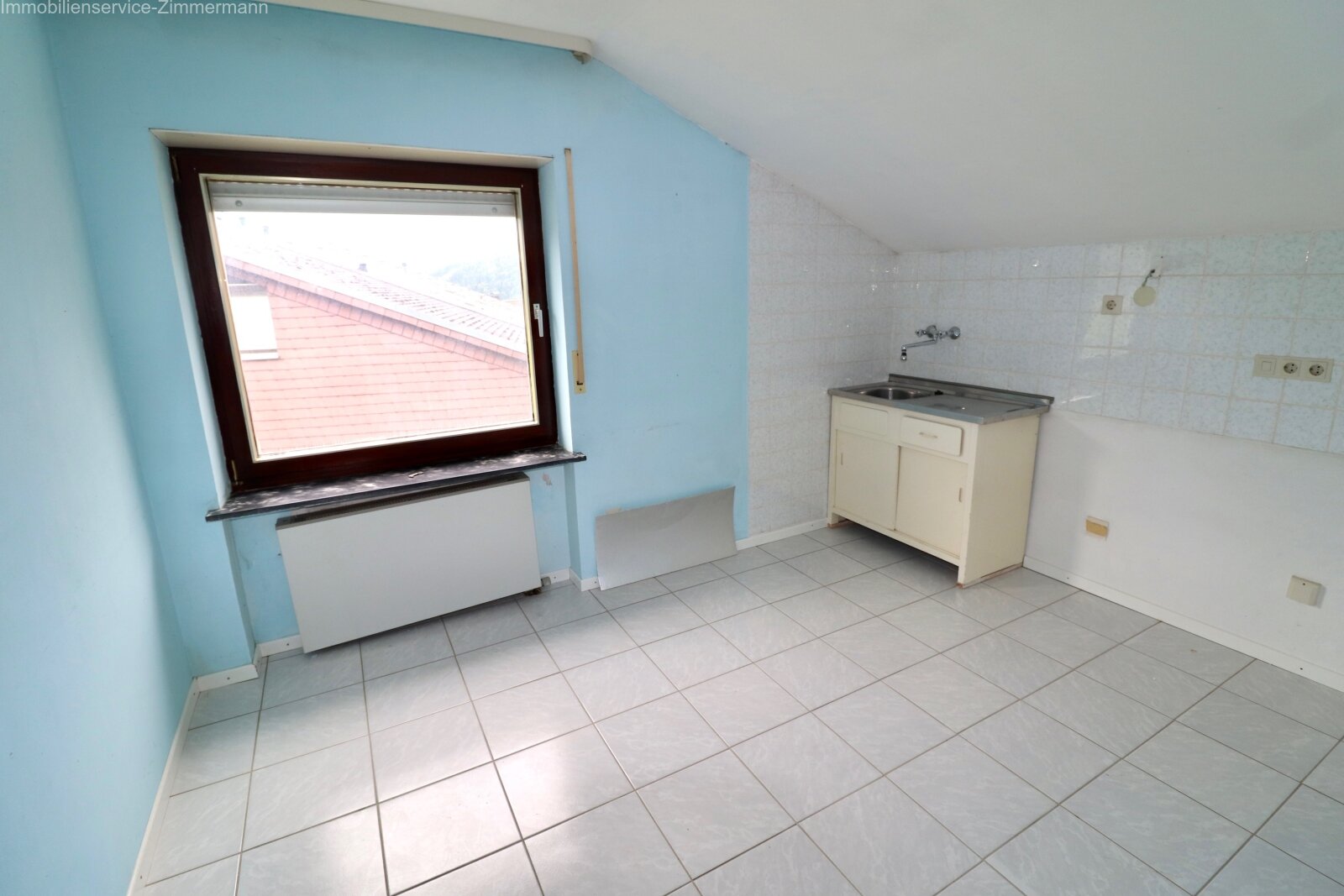 Sanierungsbedürftiges Wohnhaus mit großem Potential in herrlicher Waldrandlage von Seebach zu verkaufen.