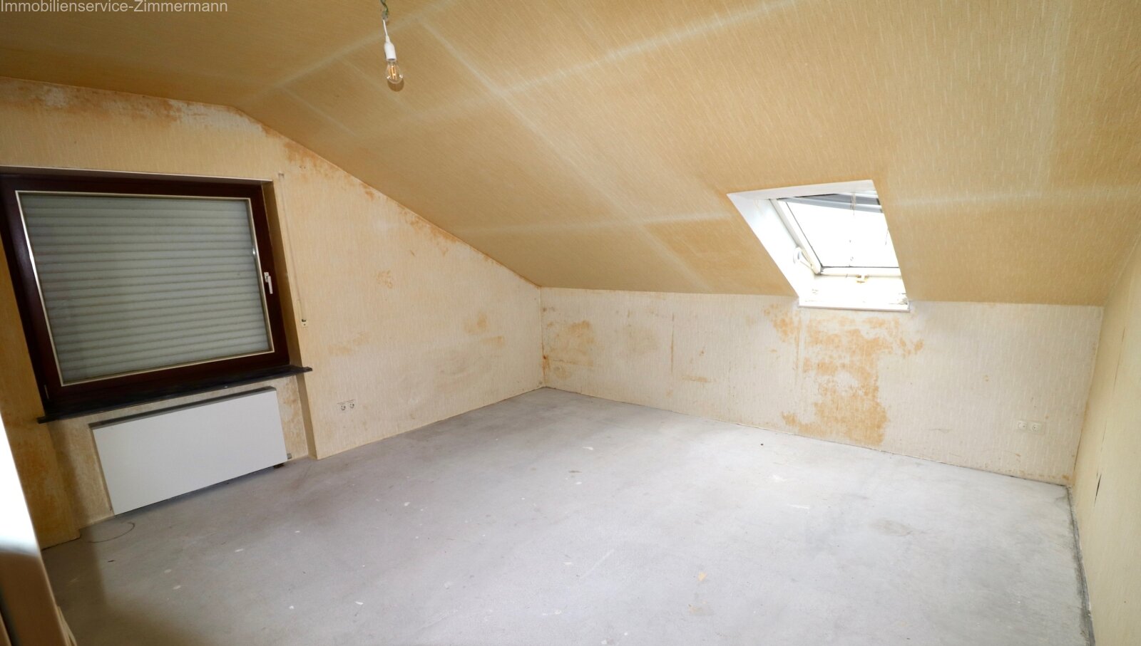 Sanierungsbedürftiges Wohnhaus mit großem Potential in herrlicher Waldrandlage von Seebach zu verkaufen.