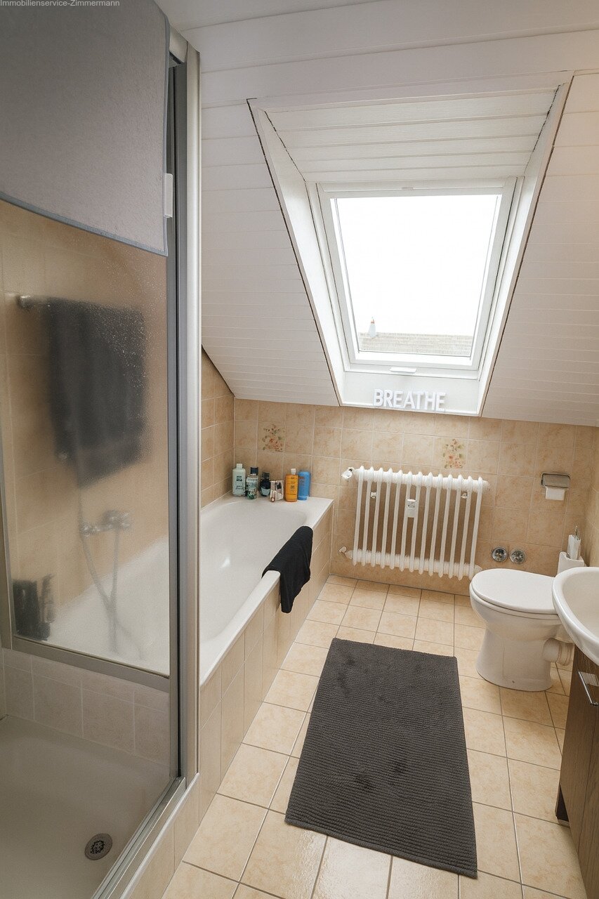 Attraktive 3-Zimmer-Wohnung mit Balkon in ruhiger Lage zu verkaufen
