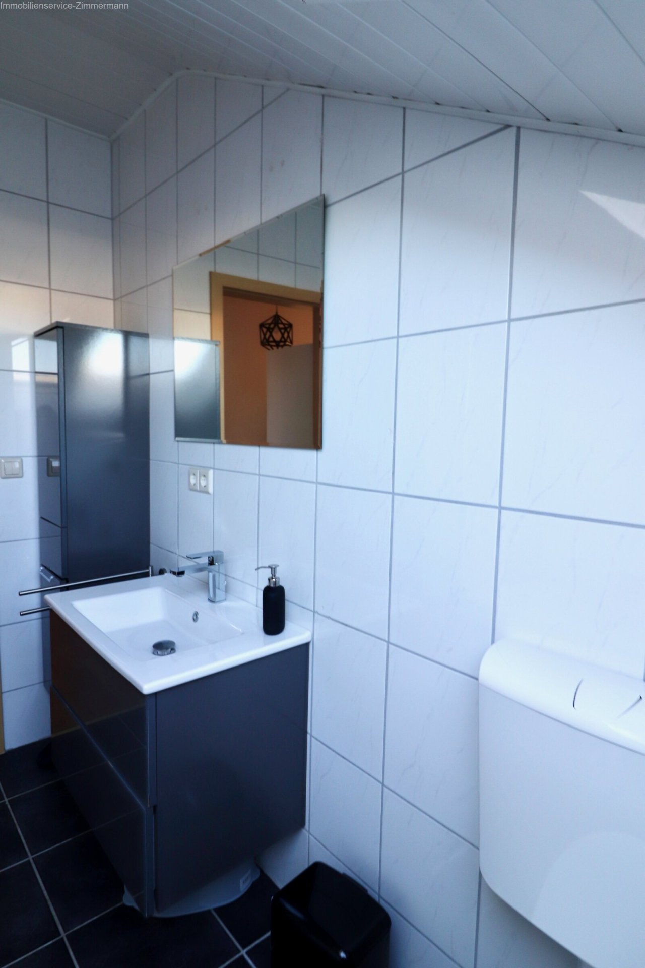 Badezimmer - Obergeschoss Badezimmer - Obergeschoss