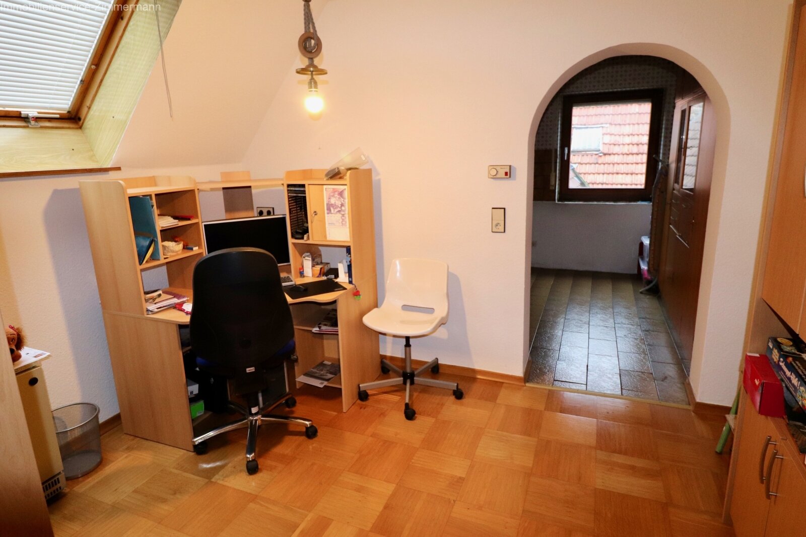 Zimmer - Buero OG