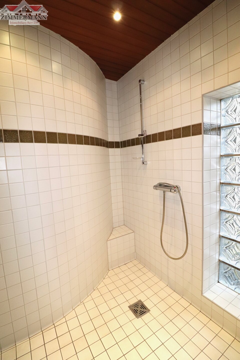 Dusche EG Dusche EG