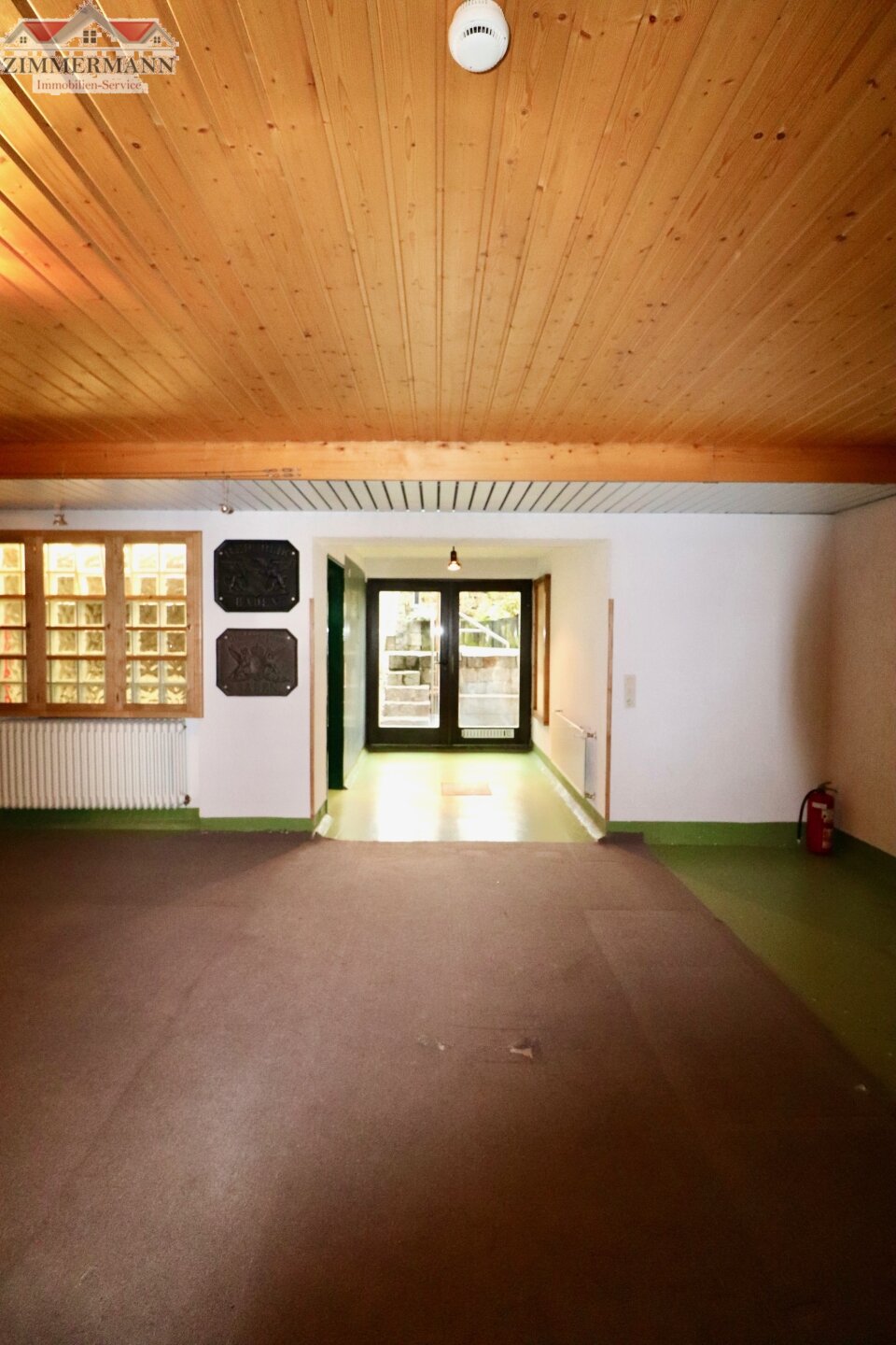Zimmer  KG  