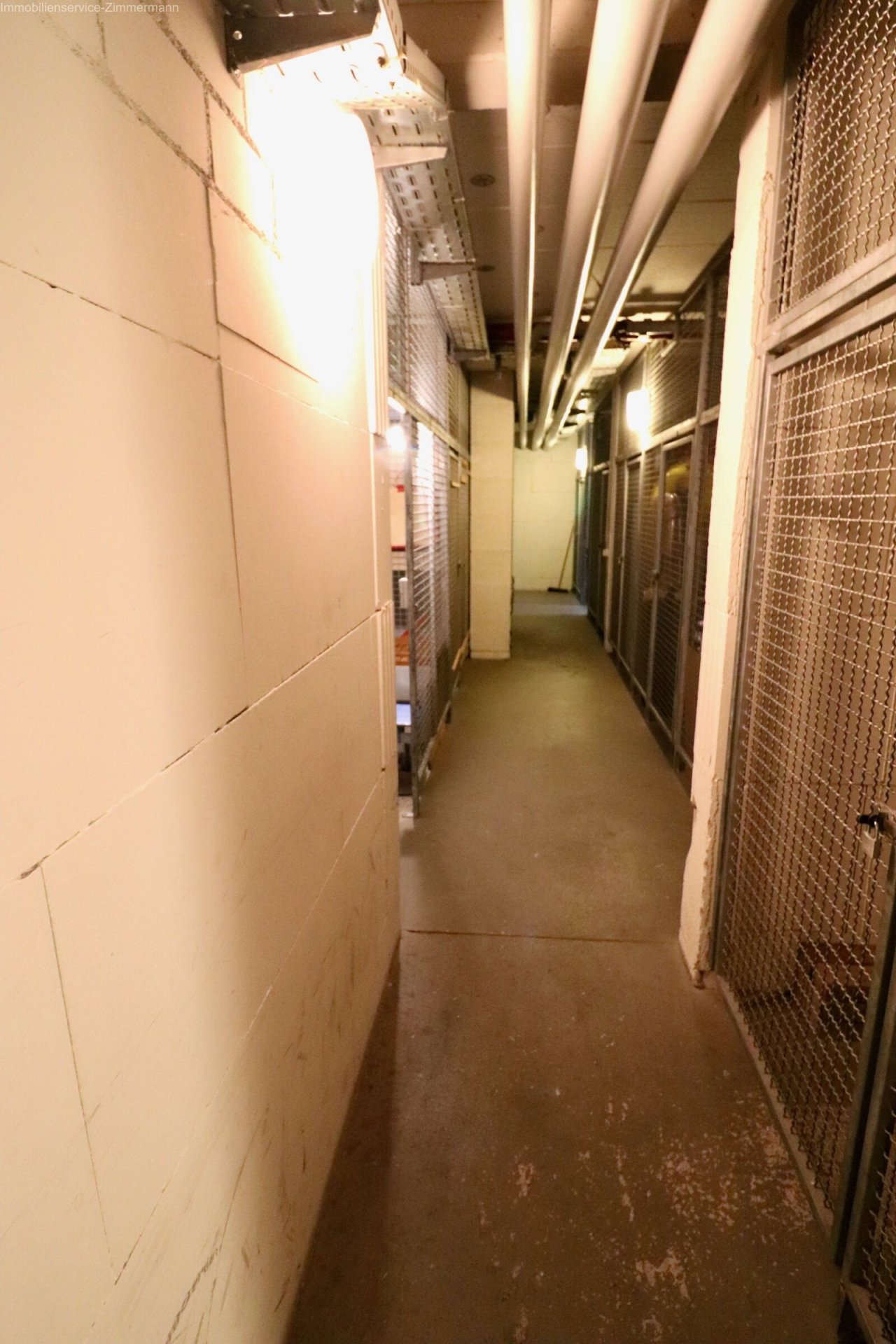 Keller