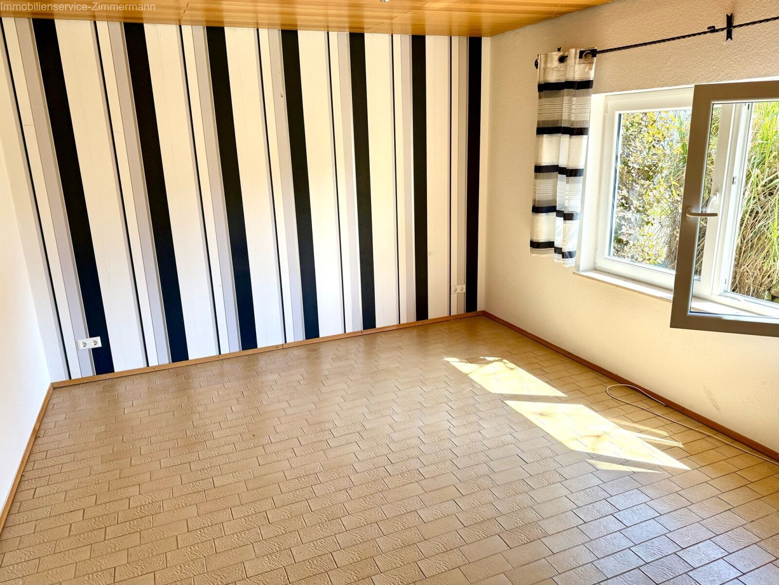 Gaeste Schlafzimmer EG
