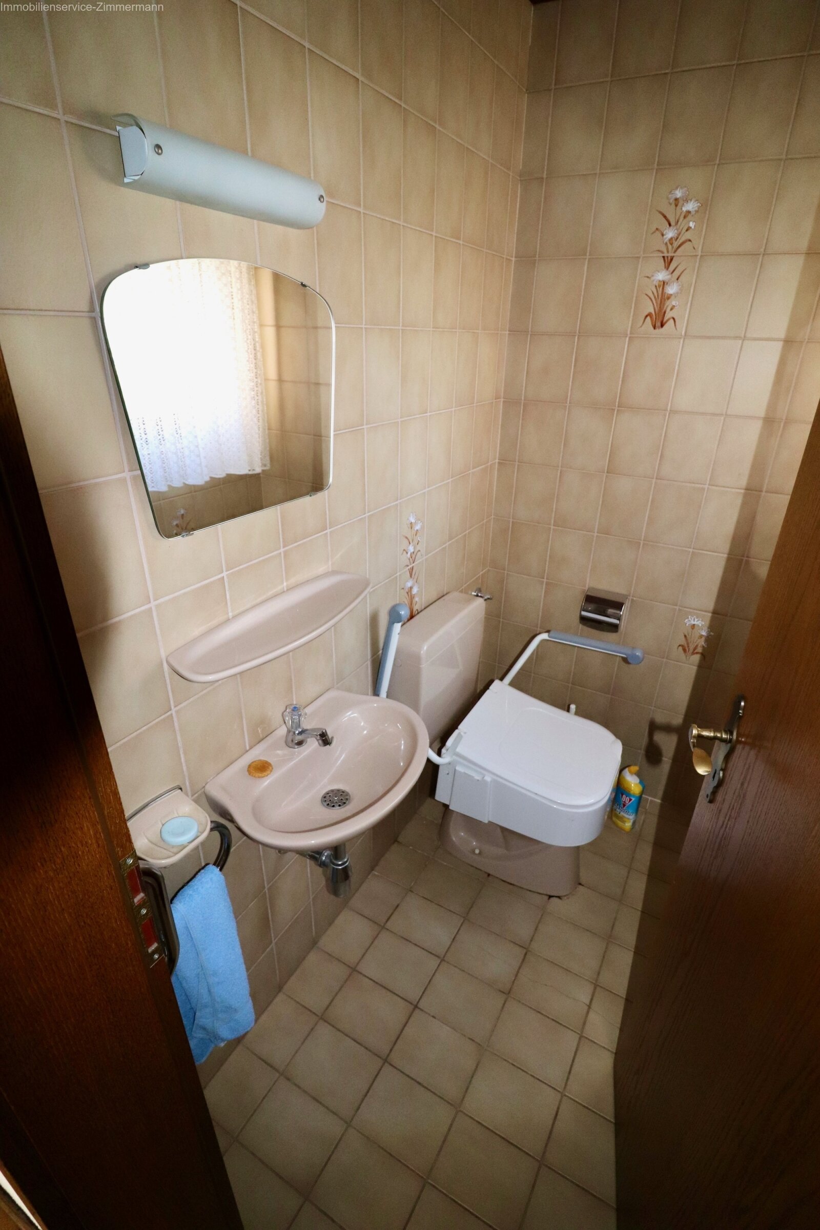 WC - EG WC - EG