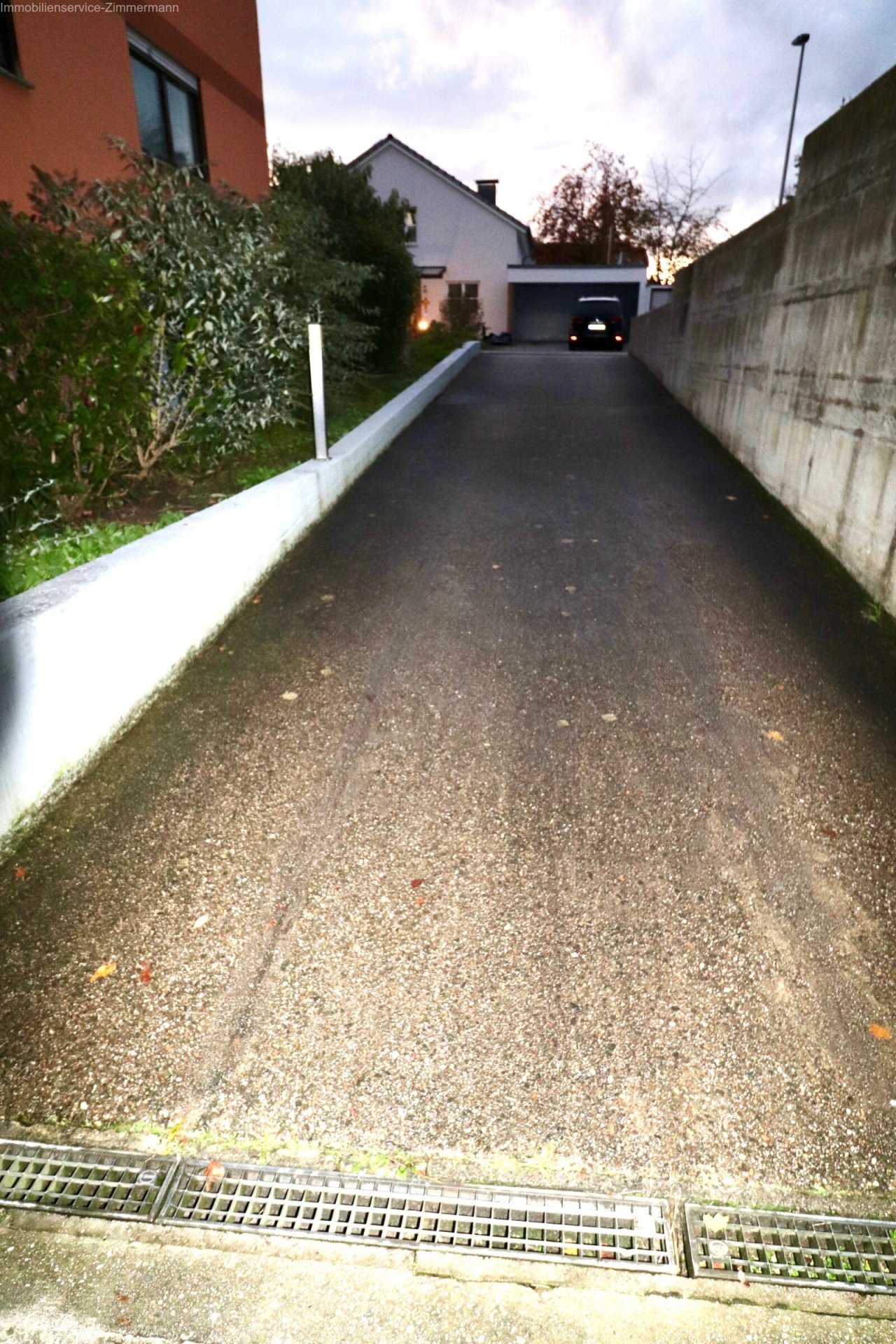 Auffahrt Tiefgarage Auffahrt Tiefgarage