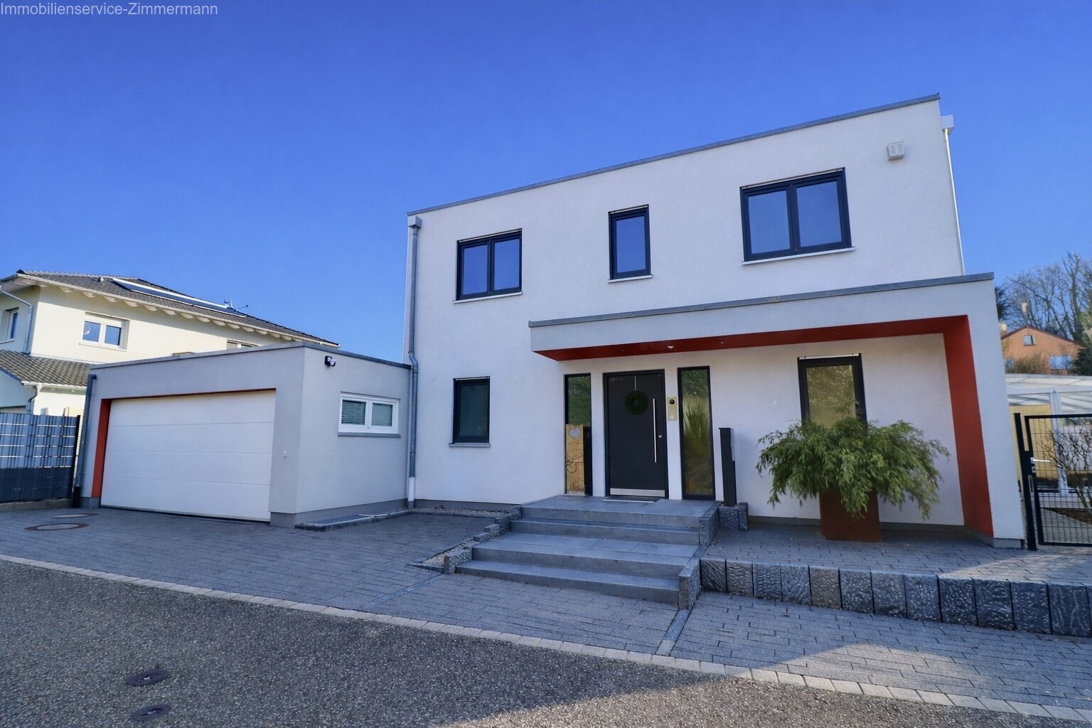 Baden-Baden: Exklusiver Wohntraum nach modernstem Standard in Baden-Baden zu verkaufen 