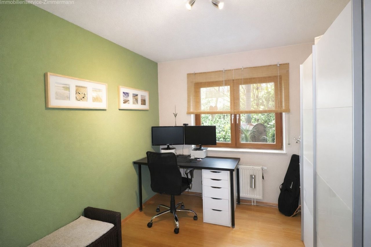 EG Schlafzimmer/Büro