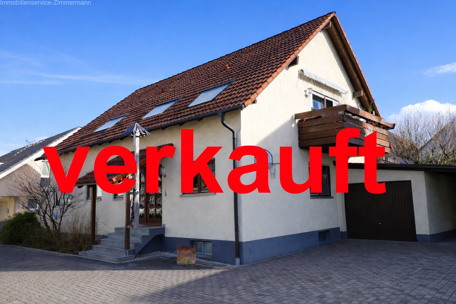 Freistehendes Mehrfamilienhaus mit drei Wohneinheiten, Garten und guter Anbindung in Renchen 