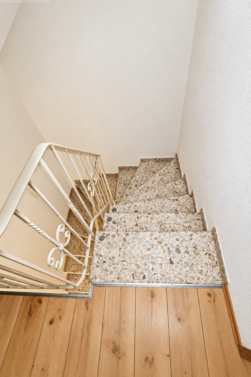 Treppe zum OG Treppe zum OG
