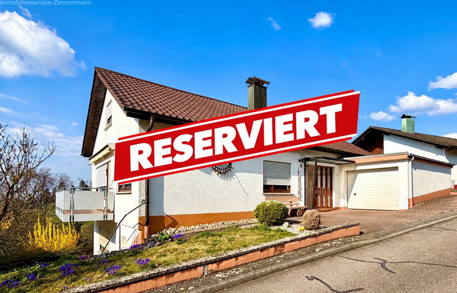 Lauf: Freistehendes EFH in ruhiger Lage und Ausbau-Potential zu verkaufen. Lauf: Freistehendes EFH in ruhiger Lage und Ausbau-Potential zu verkaufen.